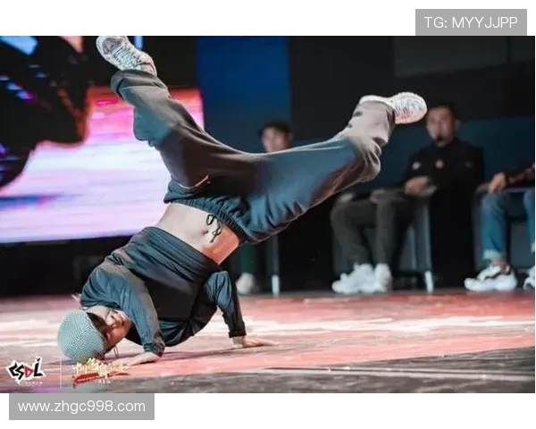 南京街舞队与武汉街舞队耐力对决赛后分析与精彩回顾