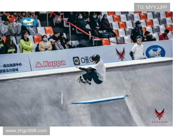 成都滑板队团队协作引发热议背后的争议与思考