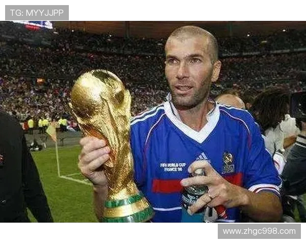 齐内丁·齐达内：从足坛天才到传奇教练的辉煌历程与足球哲学